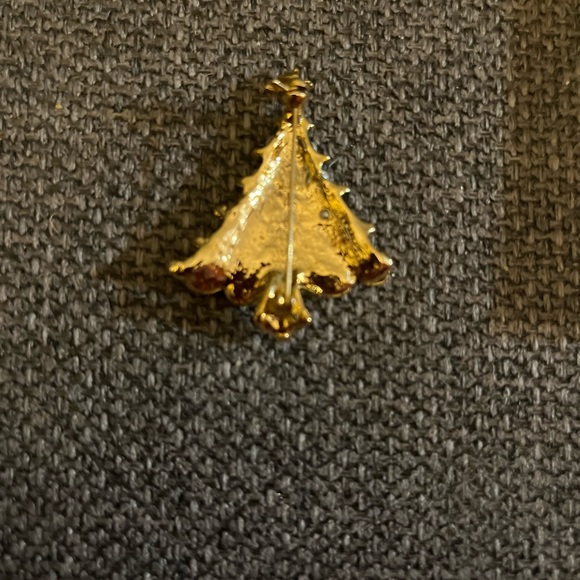Vintage Christmas Tree Brooch unmarked - Picture 3 of 3